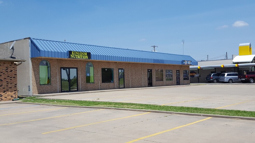 2812-2818 NW Sheridan Rd, Lawton, OK en alquiler - Foto del edificio - Imagen 2 de 2