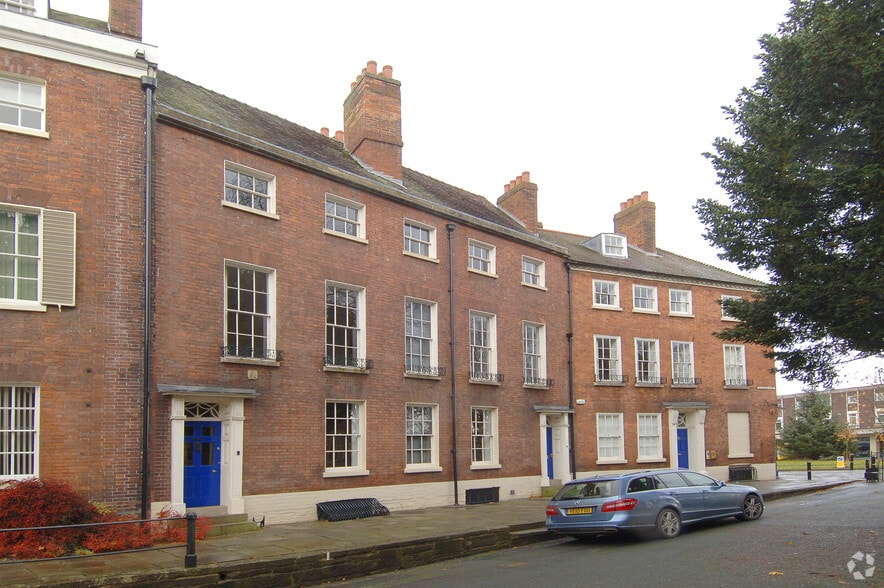 1-3 College Yard, Worcester en alquiler - Foto del edificio - Imagen 2 de 2