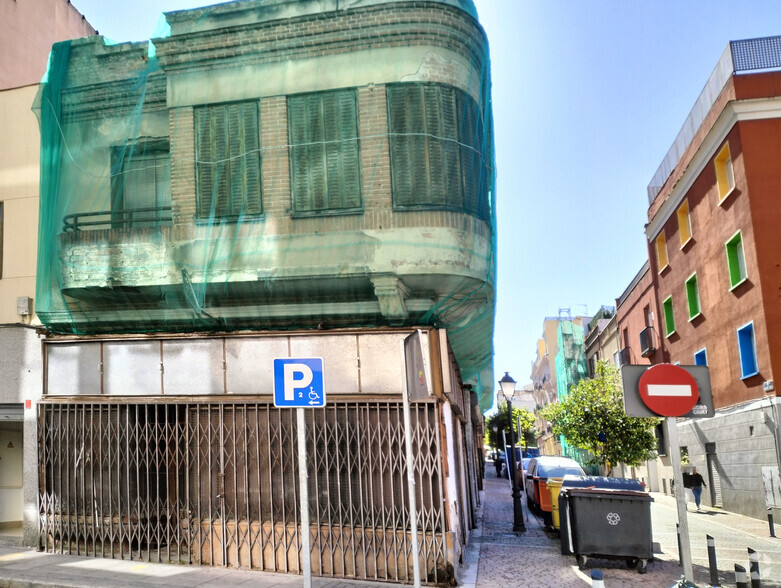 Calle María Bosch, 7, Madrid, Madrid en venta - Foto del edificio - Imagen 3 de 5