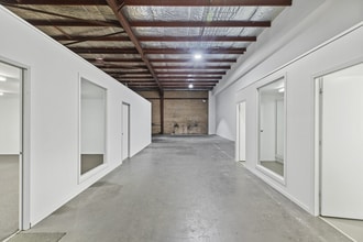 100 Parry St, Newcastle West en alquiler Foto del interior- Imagen 2 de 7