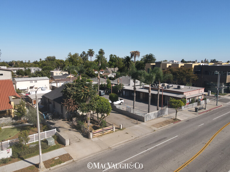 826 N Fair Oaks Ave, Pasadena, CA en venta - Foto del edificio - Imagen 3 de 19