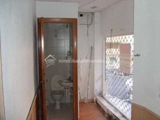 Local en Cáceres en venta - Foto del edificio - Imagen 2 de 3