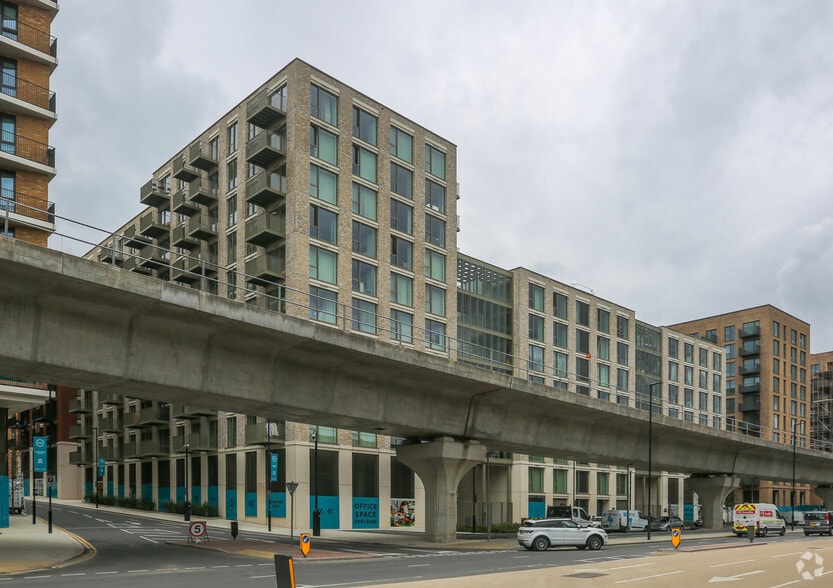 North Woolwich Rd, London en venta - Foto del edificio - Imagen 2 de 5