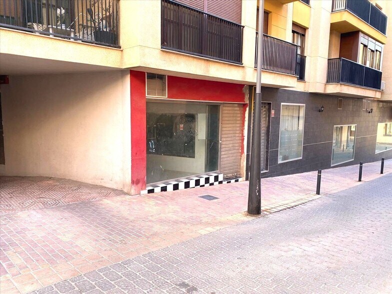 Local en Lorca en venta - Foto del edificio - Imagen 1 de 18