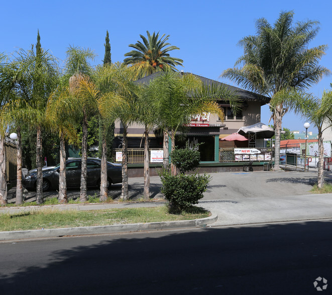 755 S Hobart Blvd, Los Angeles, CA en alquiler - Foto del edificio - Imagen 2 de 3