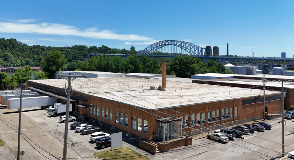 1 Sexton Rd, Mckees Rocks, PA en alquiler - Foto del edificio - Imagen 1 de 5