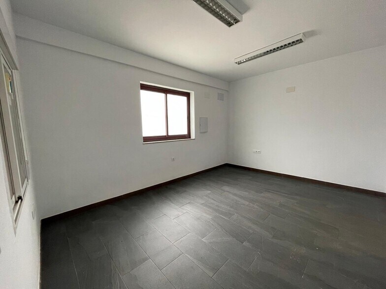 Nave en Casar de Cáceres en alquiler - Foto del interior - Imagen 2 de 8
