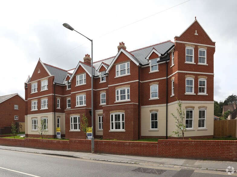 60-64 Framfield Rd, Uckfield en alquiler - Foto del edificio - Imagen 2 de 2