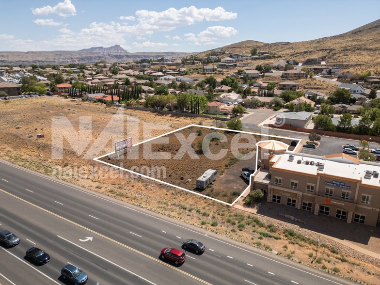 2575 W State St, Hurricane, UT en venta - Foto del edificio - Imagen 3 de 4