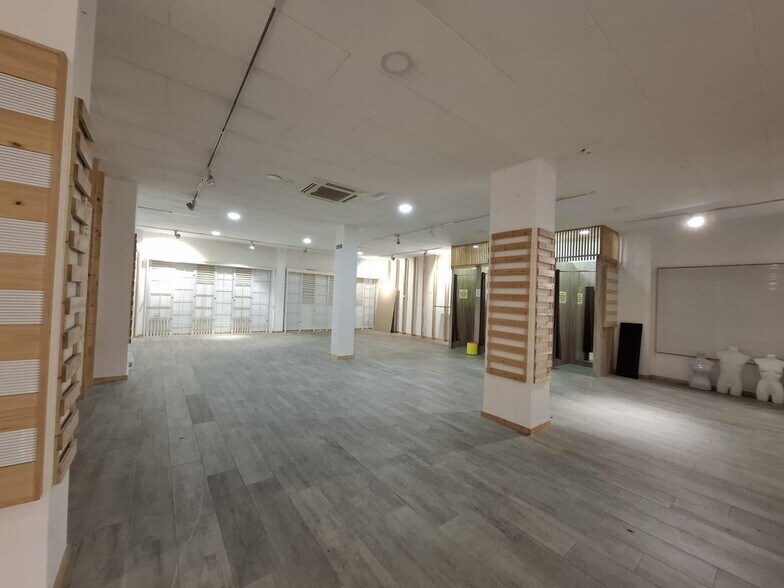 Local en Ontinyent, Valencia en alquiler - Foto del interior - Imagen 1 de 4