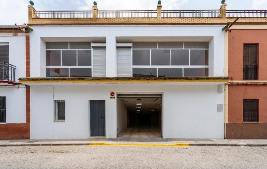 Calle Alfarería, 62, Pilas, Sevilla en venta - Foto principal - Imagen 1 de 16