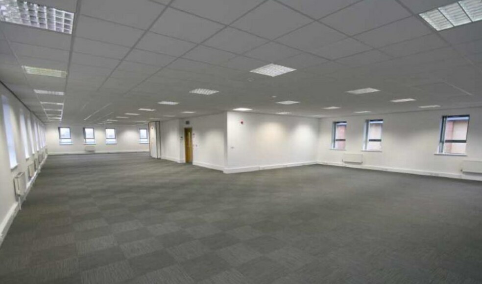 2 Sandbeck Ct, Wetherby en alquiler - Foto del interior - Imagen 3 de 15