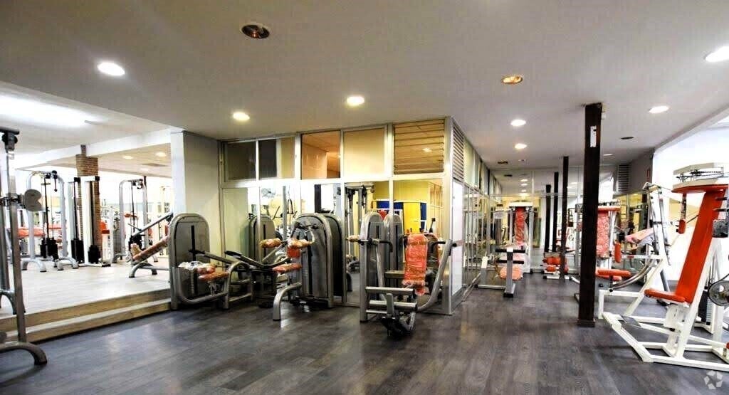 Fuenlabrada, MAD 28943 - - - Foto del interior - Image 1 of 2