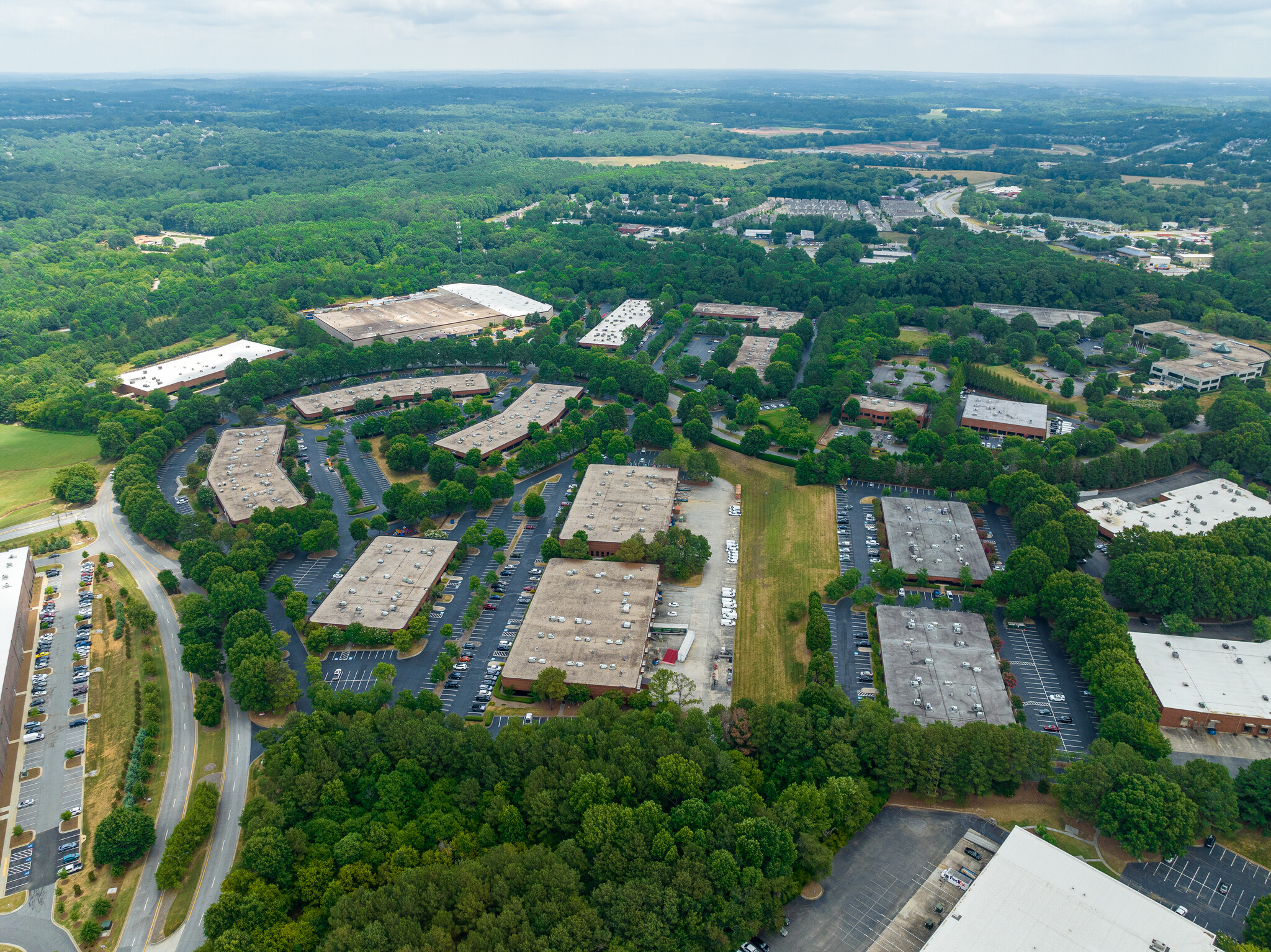 4450 River Green Pky, Duluth, GA en alquiler Foto del edificio- Imagen 1 de 22