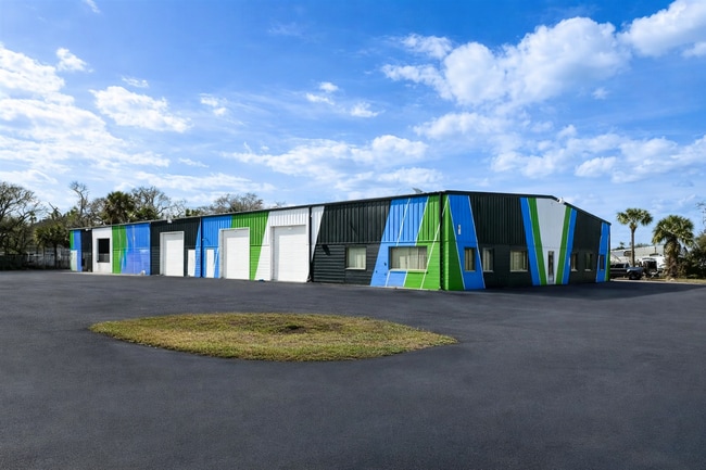 Más detalles de 456 LPGA Blvd, Daytona Beach, FL - Nave en alquiler