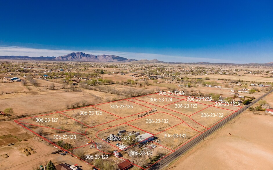 989 Hawksnest Trl, Chino Valley, AZ en venta - Foto del edificio - Imagen 2 de 10