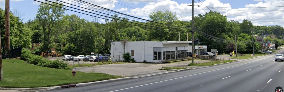 174 Route 17 N, Upper Saddle River, NJ en alquiler - Foto del edificio - Imagen 2 de 9