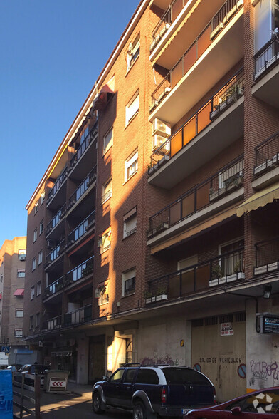 Calle Joaquina Santander, 46, Talavera De La Reina, Toledo en venta - Foto del edificio - Imagen 2 de 4