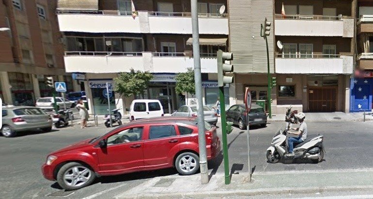 Local en Córdoba, Córdoba en alquiler - Foto del edificio - Imagen 3 de 3