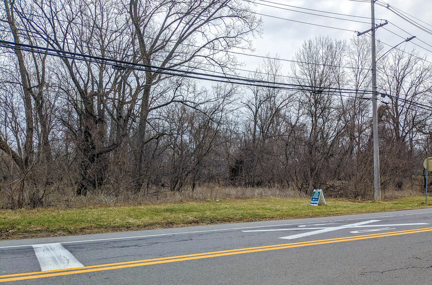 90 O'Connor Rd, Fairport, NY en alquiler - Foto del edificio - Imagen 3 de 8