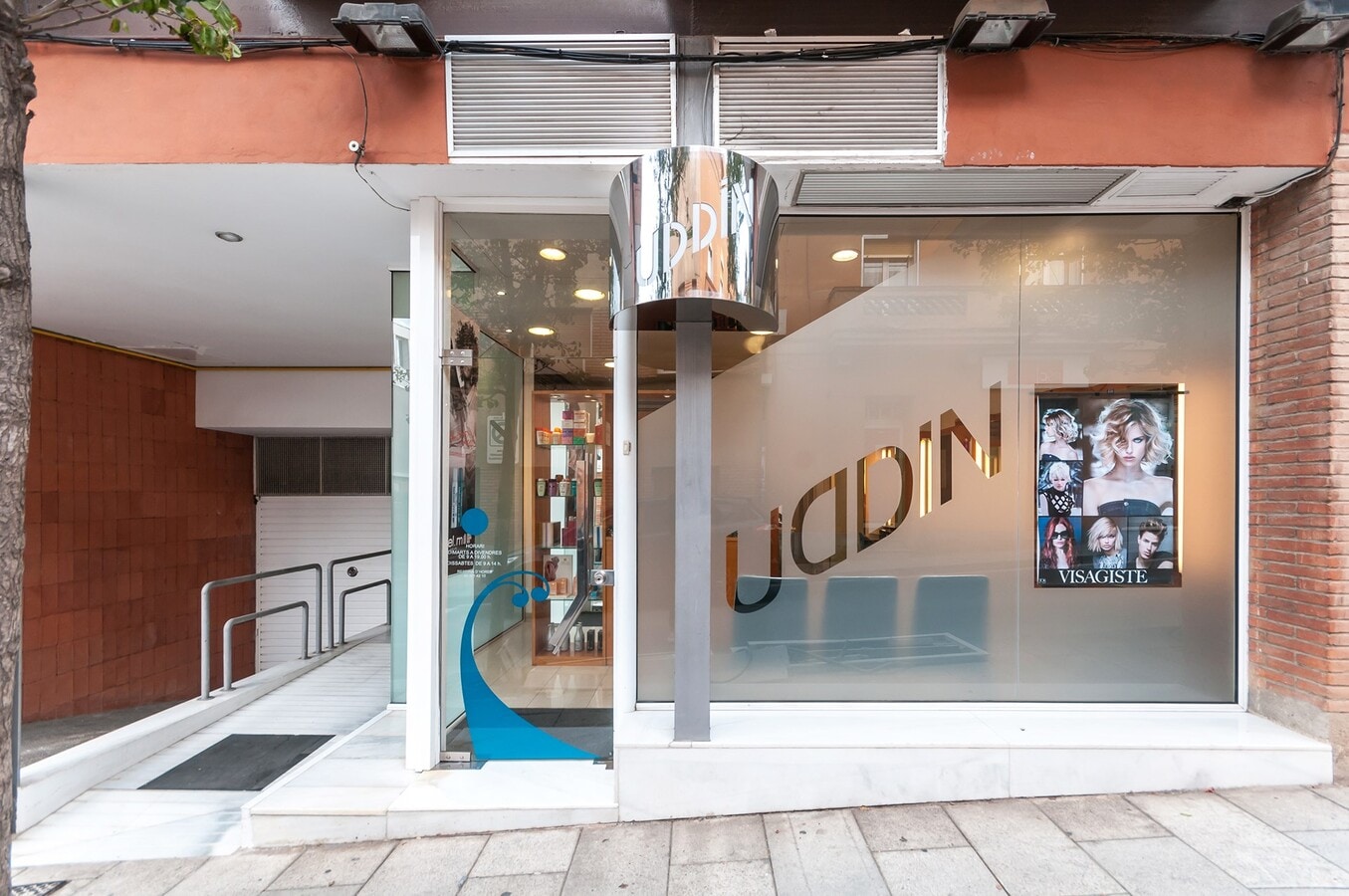 Sant Just Desvern, BAR 08960 - Unidad - - - Foto del interior - Image 1 of 19