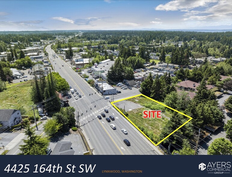 4425 164th St SW, Lynnwood, WA en venta - Foto principal - Imagen 1 de 2