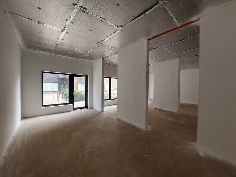 Waterfront Plaza, Edinburgh en alquiler - Foto del edificio - Imagen 3 de 5