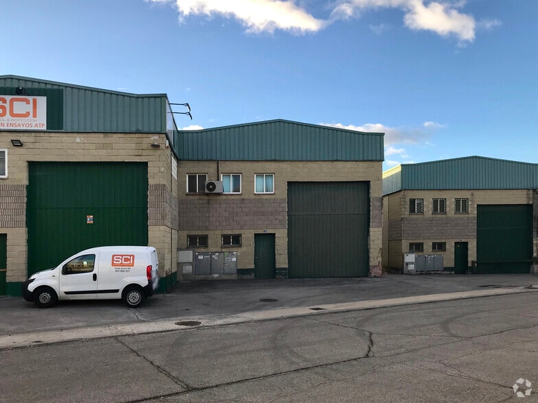 Nave en Ajalvir, Madrid en venta - Foto del edificio - Imagen 2 de 14