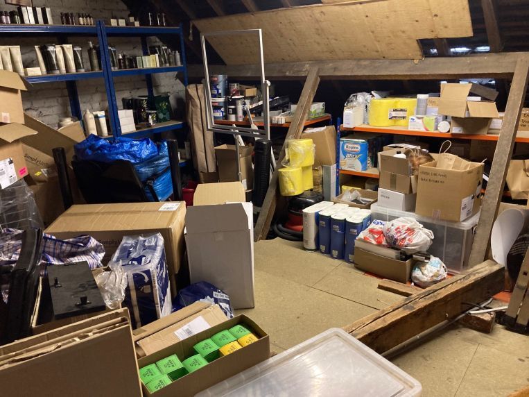 10 Anyards Rd, Cobham en alquiler Foto del interior- Imagen 1 de 7