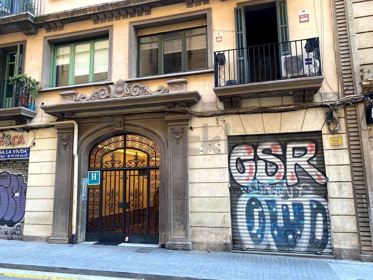 Hotel y hospedaje en Barcelona, Barcelona en venta Foto del edificio- Imagen 1 de 7