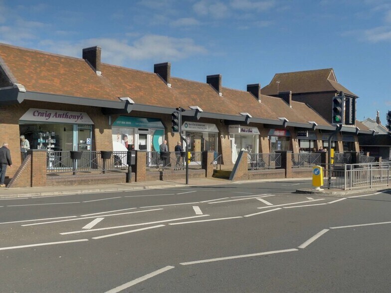 Downend Rd, Bristol en alquiler - Foto del edificio - Imagen 3 de 4