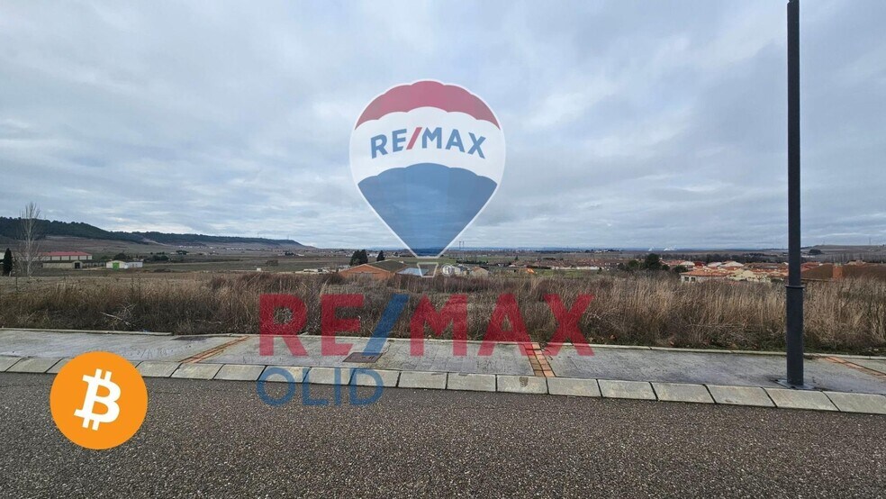 Avenida de Castilla y León, 7 Y, Renedo de Esgueva, Valladolid en venta - Vista aérea - Imagen 2 de 7