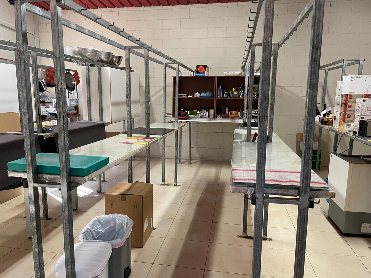 Sant Esteve Sesrovires, BAR 08635 - Unidad 24 -  - Foto del interior - Image 2 of 14