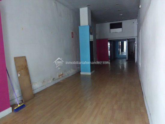 Local en Cáceres, Cáceres en alquiler - Foto del edificio - Imagen 3 de 3