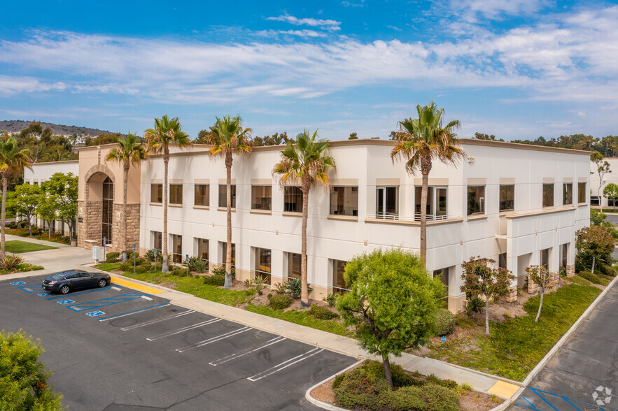 1211 Puerta del Sol, San Clemente, CA en alquiler - Foto del edificio - Imagen 1 de 5