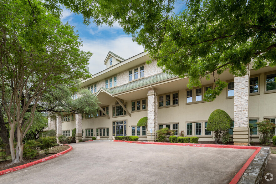 11211 Taylor Draper Ln, Austin, TX en alquiler - Foto del edificio - Imagen 1 de 9