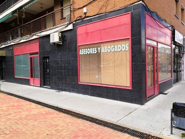 Más detalles de Local en alquiler