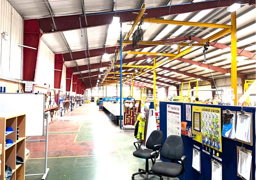 Nave en Dalcross Industrial Estate, Inverness en venta - Foto del interior - Imagen 3 de 3