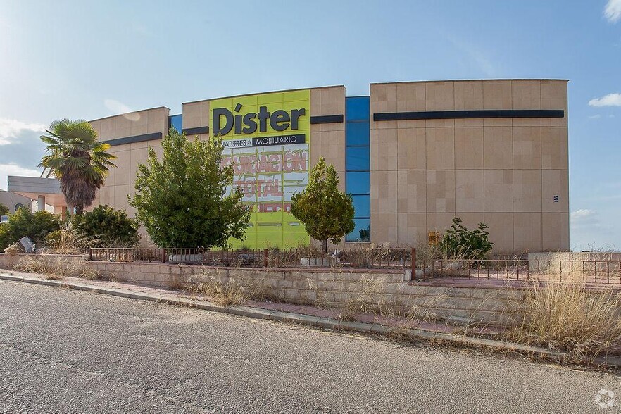 Naves en Guadamur, Toledo en venta - Foto del edificio - Imagen 2 de 21