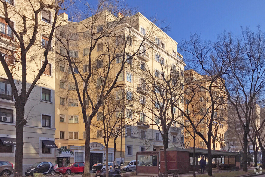 Calle De Juan Bravo, 25, Madrid, Madrid en alquiler - Foto del edificio - Imagen 1 de 3