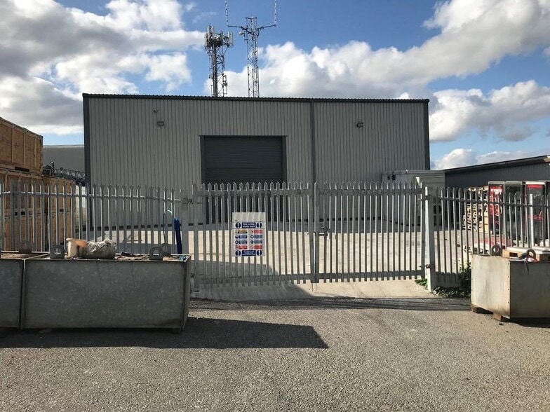 Phoenix Clos, Heywood en alquiler - Foto del edificio - Imagen 2 de 4