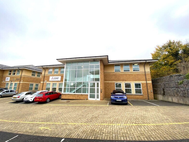 Old Gloucester Rd, Bristol en venta - Foto del edificio - Imagen 2 de 3