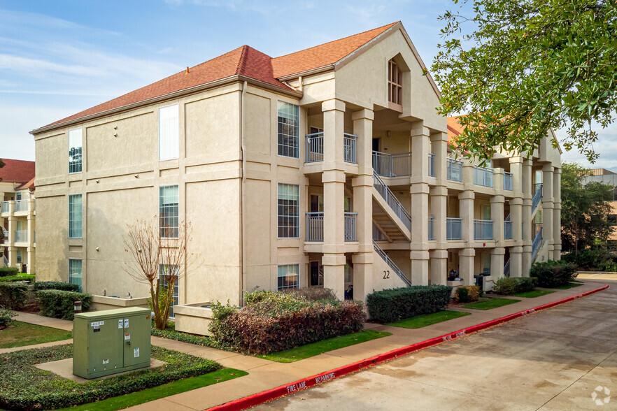 4900 Edwin Lewis Dr, Addison, TX en venta - Foto principal - Imagen 1 de 5