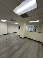 500 E Olive Ave, Burbank, CA en alquiler Foto del interior- Imagen 1 de 16