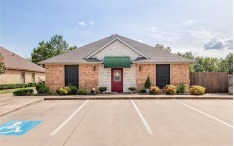 2606 Harwood Rd, Bedford, TX en venta - Foto del edificio - Imagen 1 de 5