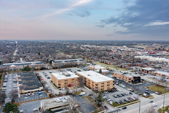 1S224 Summit Ave, Oakbrook Terrace, IL - VISTA AÉREA  vista de mapa - Image1