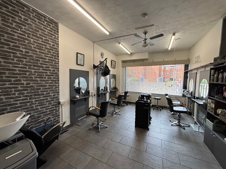 2A Churchill Av, Melksham en venta - Foto del interior - Imagen 2 de 3