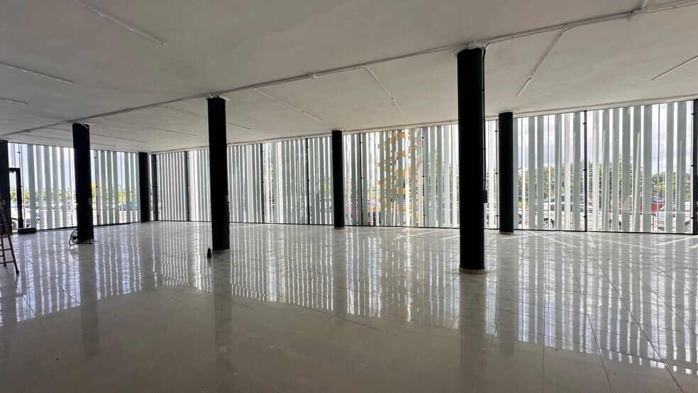 Nave en Algemesí en venta - Foto del edificio - Imagen 3 de 48