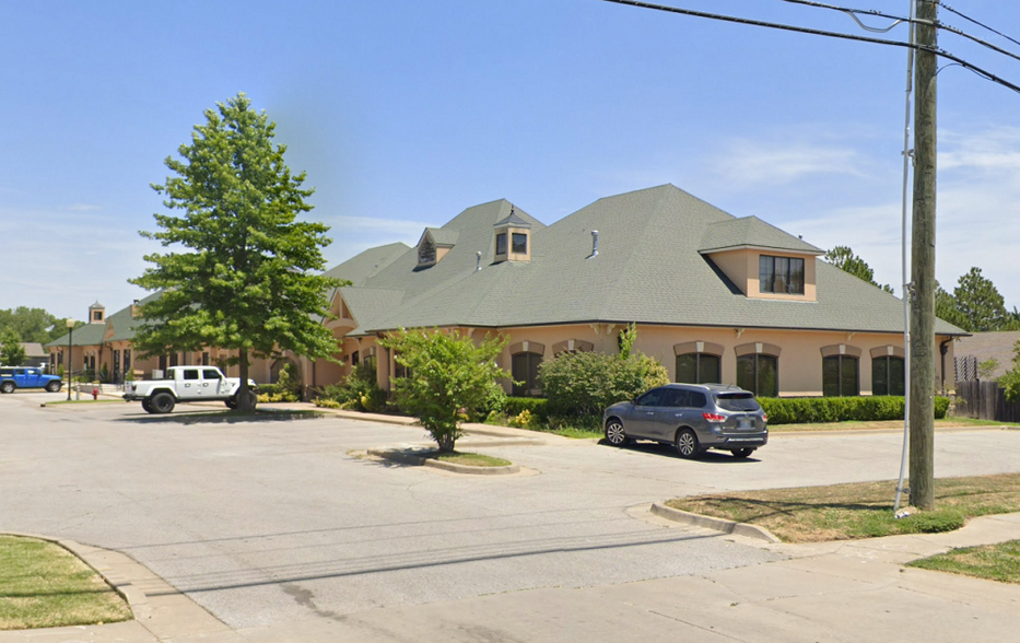 4404-4416 W Houston St, Broken Arrow, OK en venta - Foto del edificio - Imagen 1 de 16