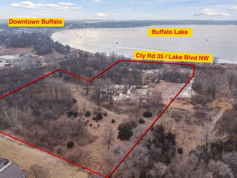 xxx Lake Blvd, Buffalo, MN en venta - Foto del edificio - Imagen 2 de 24